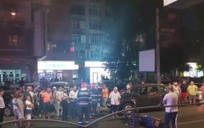 București: Un motociclist a ajuns la spital după ce a schimbat banda fără să se asigure