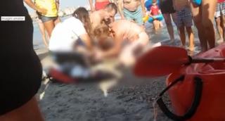 Săritură mortală de pe un dig din Constanţa pentru un tânăr de 28 de ani, care lucra la un bar de pe plajă