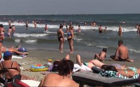 Turiști mulți, personal puțin. Cererile pentru programul "Litoralul pentru toţi" au crescut cu 140%