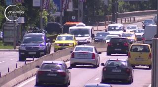 Cozi la Fisc pentru taxa auto. Statul are de dat înapoi 6 miliarde şi jumătate de lei