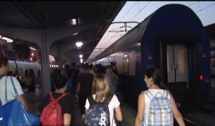 Trenurile care merg spre Valea Prahovei sunt pline ochi