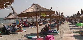 Prima zi de toamnă e şi ultima şansă de distracţie pentru turiştii de la malul mării