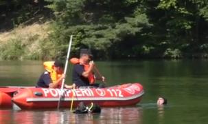 Un bărbat a murit înecat chiar sub ochii fiului său, într-un lac din Codlea, judeţul Braşov
