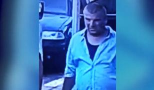 Un hoţ a dat dovadă de un tupeu incredibil într-un magazin din Costineşti