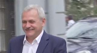 Război pe faţă în PSD! Gabriela Firea îi cere lui Liviu Dragnea să se retragă de la şefia partidului