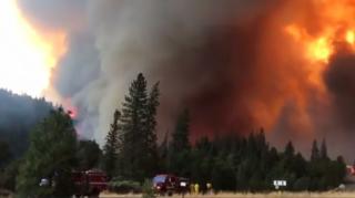 Pompierii din California sunt din nou în alertă din cauza unui incendiu de pădure care s-a propagat foarte rapid