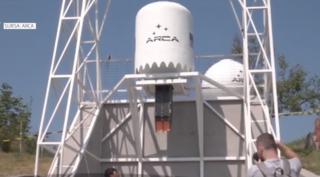 Patru români au construit un motor de rachetă ce va fi testat în premieră mondială la malul Mării Negre