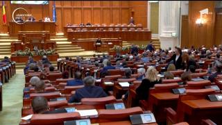 Românii vor fi chemaţi la vot pe 7 octombrie în controversatul referendum pentru definirea familiei