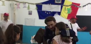 Zeci de elevi din satele izolate ale Deltei au primit rechizite de la voluntarii Crucii Roșii