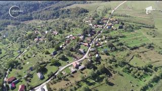 Satul Piatra, din judeţul Hunedoara, la un pas de a rămâne pustiu