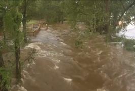 Florence face ravagii în mai multe state americane. Bilanţul furtunii tropicale a ajuns la 32 de morţi