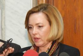 Carmen Dan şi şeful Brigăzii Speciale a Jandarmeriei, audiaţi în Parlament