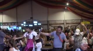 A fost chef mare la festivalul CibinFest, în Piaţa Mare din Sibiu. La eveniment a participat şi Carmen Iohannis