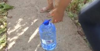 Panică în Călăraşi, din cauza pestei porcine. Apa a devenit un lux pentru sătenii din Dragalina