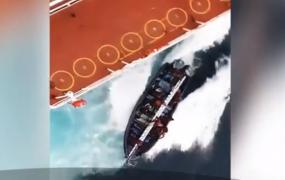 Român răpit de piraţi în apele Nigeriei. Mărturia lui Teofil Creţu, un marinar român care s-a luptat cu piraţii