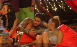 Testul fidelităţii îi pune la grea încercare pe concurenţii de pe Insula Iubirii. Cine a căzut în ispită