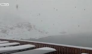 Frigul a făcut prima victimă. La Bâlea Lac, un turist îmbrăcat de vară a murit, în urma unui şoc hipotermic