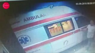 Un băcăuan a furat tableta unei ambulanţe, cu baza de date a mii de pacienţi. I-a pândit pe medicul şi pe şoferul salvării şi a acţionat