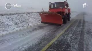 Zăpadă şi lapoviţă la sfâșitul lunii septembrie! Se circulă în condiții de iarnă pe Transalpina şi Transfăgărăşan