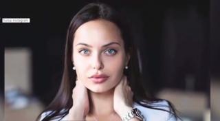 O tânără din Moscova seamănă leit cu Angelina Jolie! Și nu are operații estetice