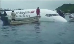 O persoană dată dispărută după prăbușirea avionului de pasageri, în Oceanul Pacific