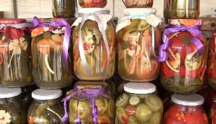 Murăturile, mai scumpe ca niciodată. O cămară cu de toate vă poate costa chiar sute de lei