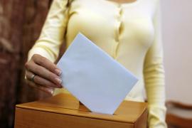 Referendumul pentru familie ajunge la Curtea Constituţională. Conflict privind numărul celor care pot vota