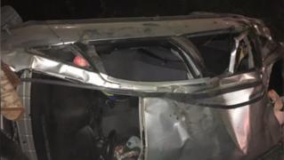 Tragedie în Vaslui, după ce un bărbat băut a pierdut controlul volanului. Trei persoane grav rănite, a patra în comă