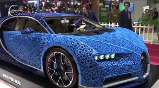 O replică în mărime naturală a unui Bugatti Chiron, realizată din piese lego, una dintre marile atracţii ale Salonului Auto de la Paris