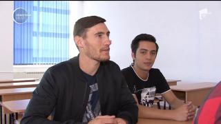 Tineri din America de Sud, ţările arabe sau chiar Europa aleg facultățile românești