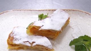 Toamna are gust de dovleac copt, gomboţi şi plăcintă cu mere şi scorţişoară