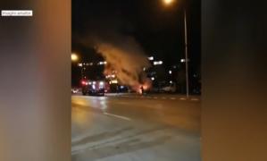 O maşină a luat foc chiar în apropierea unei benzinării, în centrul oraşului Alexandria