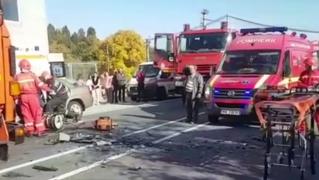 Accident grav pe DN1. Doi olandezi au murit, după ce șoferul a adormit la volan și a intrat pe contrasens