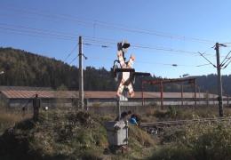 Bărbat din Suceava, lovit a doua oară de tren, în mai puțin de un an. A scăpat și de data aceasta