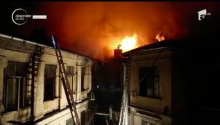 Au început controalele în Centrul Vechi al Capitalei, unde mai multe construcţii sunt în pericol de dezastru