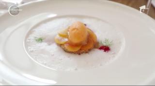 Alcoolul, ingredientul minune din bucătărie, folosit de bucătari chiar şi la prepararea deserturilor