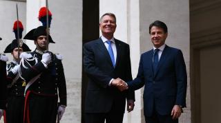 Klaus Iohannis s-a încurcat în protocol, în Italia