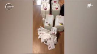 Alertă pentru utilizatorii de ţigări electronice. Poliţiştii au descoperit o reţea care fabrica ilegal cartuşe cu nicotină