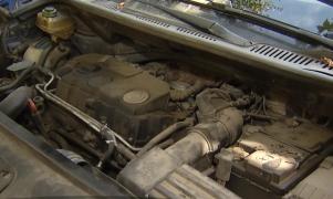 Camera ascunsă: Nereguli grave la service-urile auto! Contra unei sume da bani, mecanicii elimină filtrul de particule