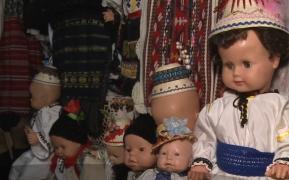 Doi foşti profesori din Agnita, județul Sibiu, și-au transformat casa într-un muzeu