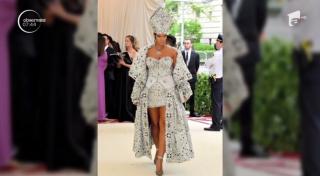 Una dintre cele mai iubite cântăreţe din lume, Rihanna, ştie cum să atragă atenţia asupra sa