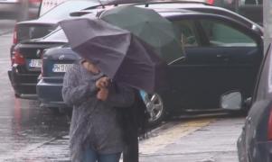 Vremea va avea evoluții anormale săptămâna viitoare. De la frig și ploi, la 25 de grade în weekend