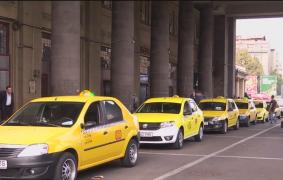 Cum se circulă cu taxiul în București: tarifele cresc, obiceiurile rămân aceleași