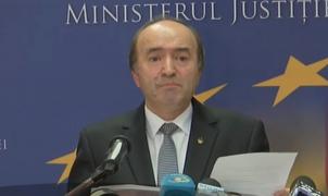Klaus Iohannis îi cere din nou demisia lui Tudorel Toader, ministrul Justiției