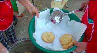 O mie de gogoși preparate la un festival în Argeș