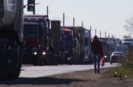 Infrastructura proastă blochează periferia Capitalei. Populația a crescut exponențial, drumurile au rămas ca acum 15 de ani