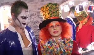 Actorii Vlad Gherman şi Cristina Ciobănaşu, cuprinşi de spiritul sărbătorii de Halloween