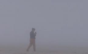 Fenomen straniu pe litoral. Un val enorm de ceaţă a acoperit Constanţa şi Mamaia