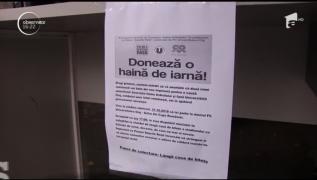 Suporterii Universităţii Cluj au venit în sprijinul sutelor de nevoiaşi din oraş printr-o donaţie de haine groase