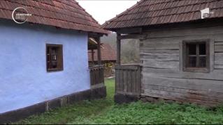 Un cuplu din Hunedoara restaurează case vechi de 100 de ani